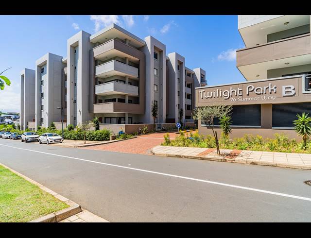 1 BEDROOM APARTMENT FOR SALE IN UMHLANGA RIDGE
